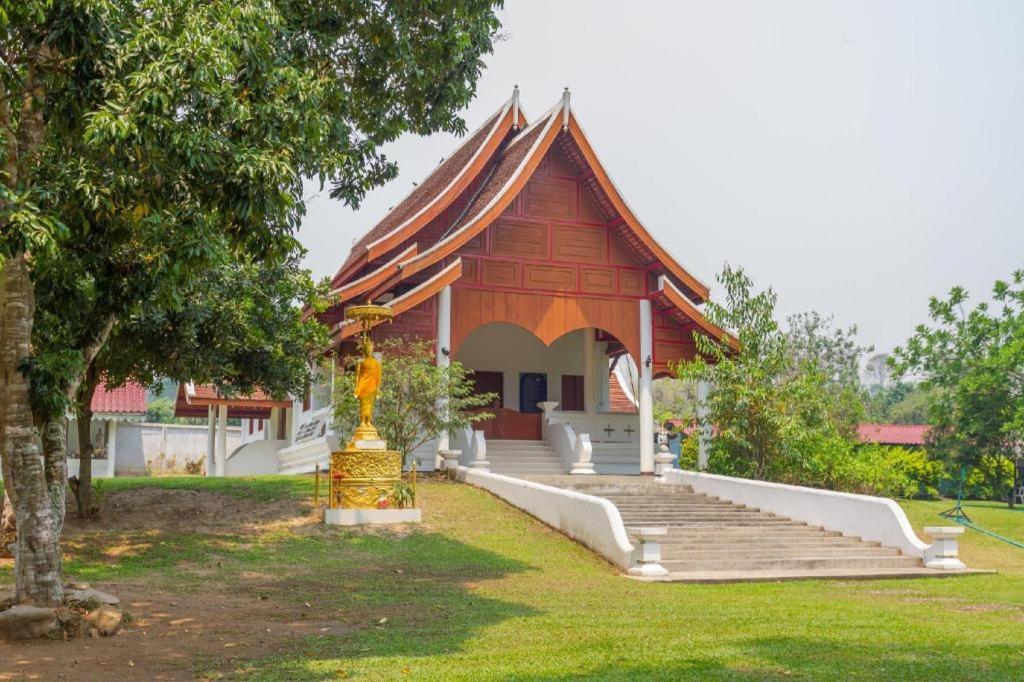 Baankonpai Hotel Exterior foto